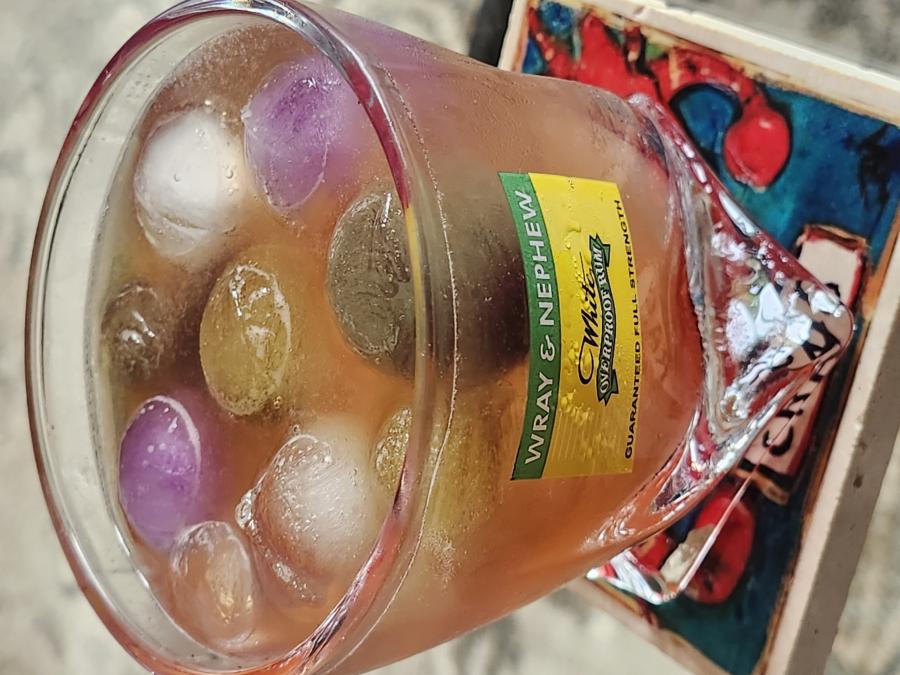 Mardi Gras rum punch